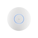 Access Point Wi-Fi 6 Unifi, compacto bajo costo, doble banda, 4x4(DL MU-MIMO), Uplink GbE, PoE 802.3af, +300 clientes, montaje techo, 115 m², marca Ubiquiti.